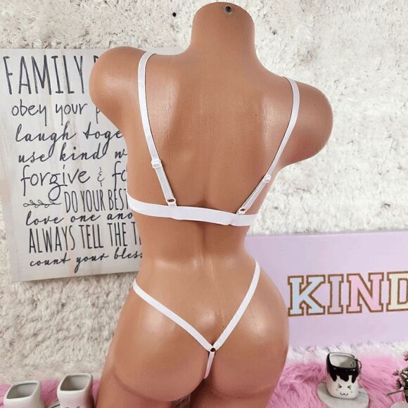 NIB Wild Obsession Bralette Medium: Alluring Comfort NIB - Picture 2 of 8